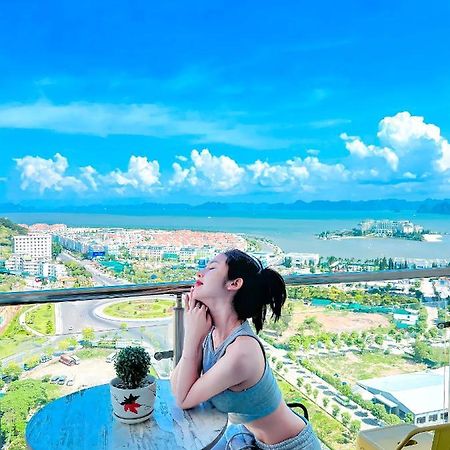 Homestay 1986 Ha Long - Can Ho 2 Phong Nghi View Bien المظهر الخارجي الصورة